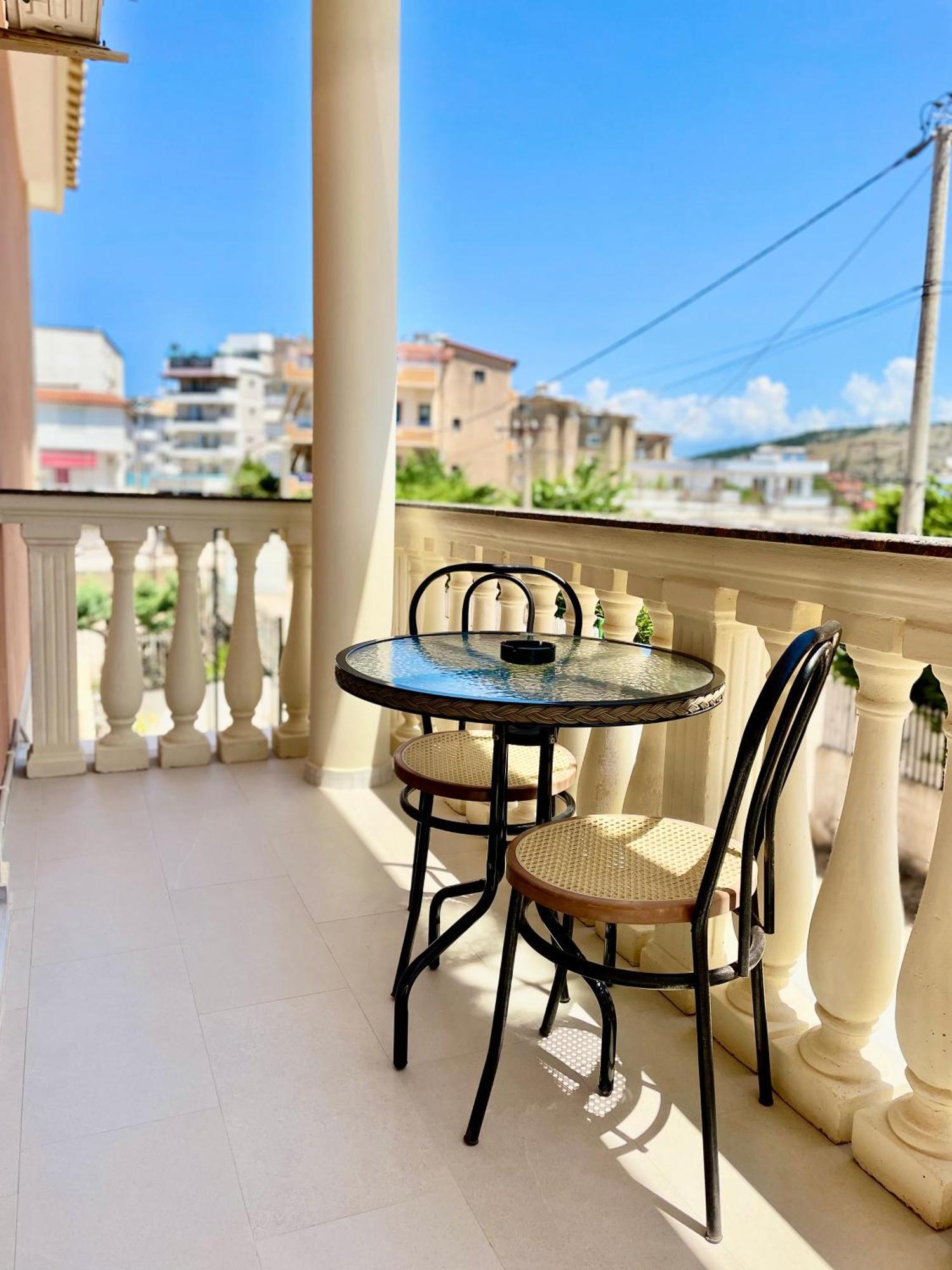 Marku Palace Ksamil Luaran gambar
